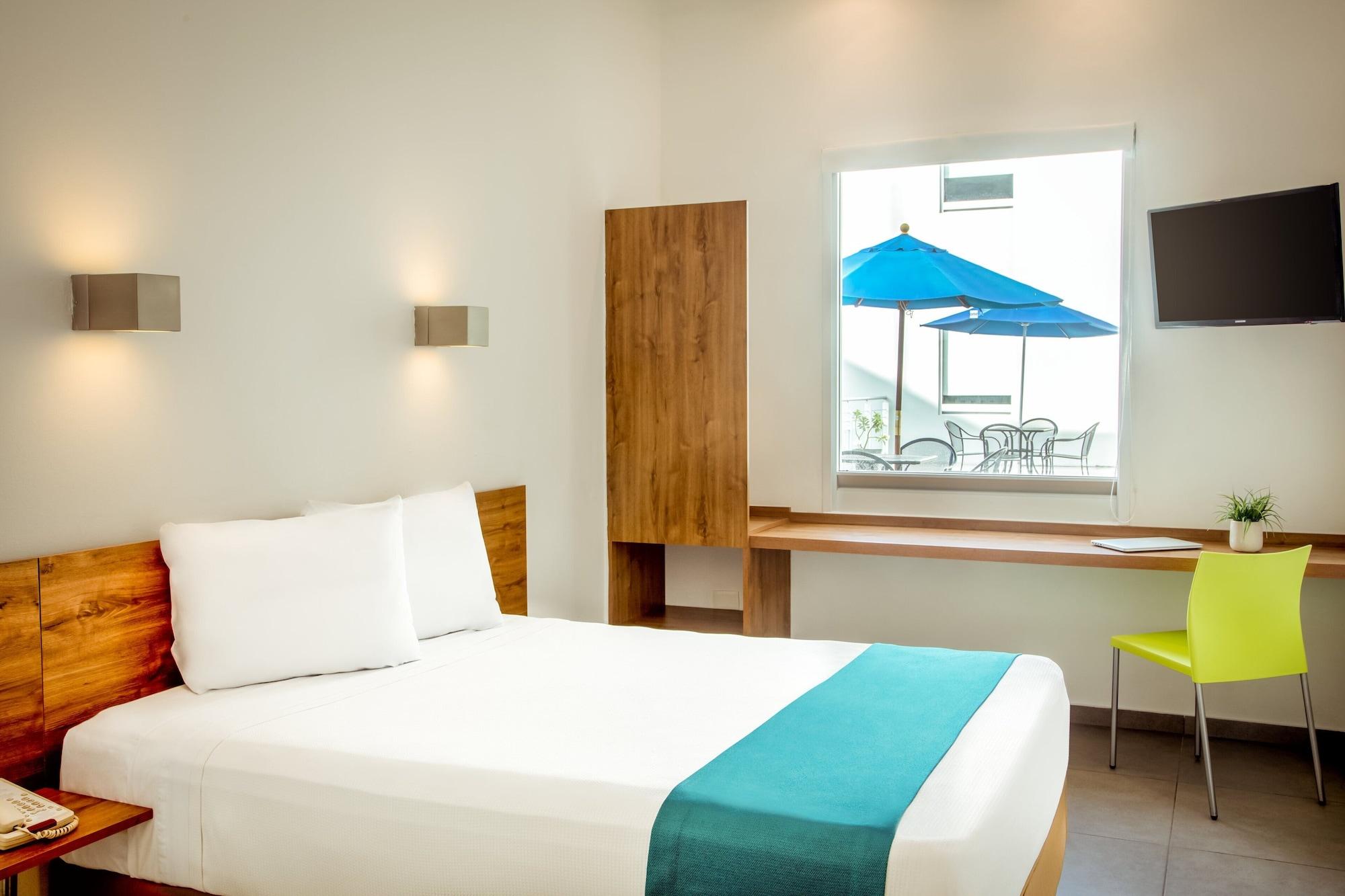 One Playa Del Carmen Hotel Exterior photo