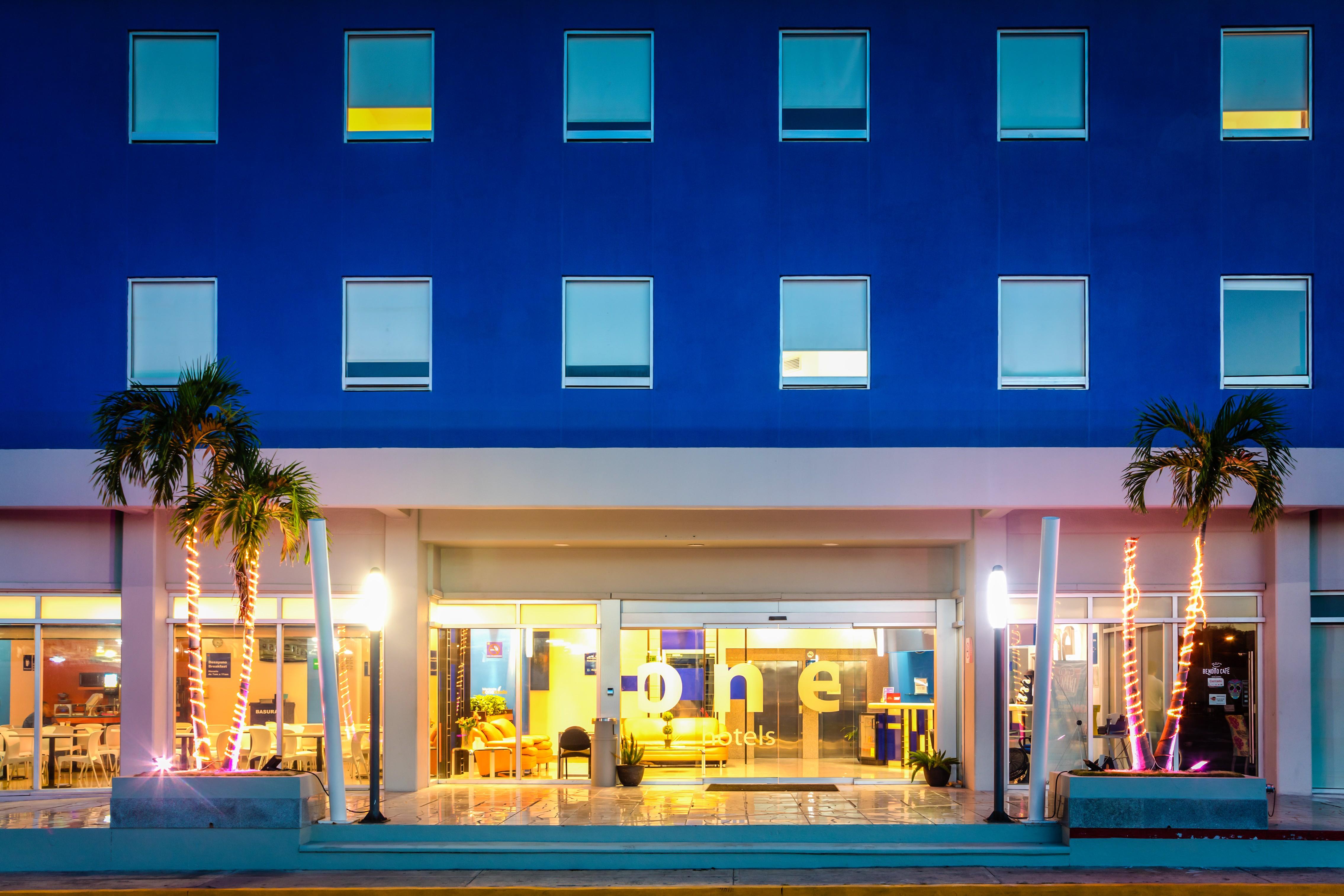 One Playa Del Carmen Hotel Exterior photo