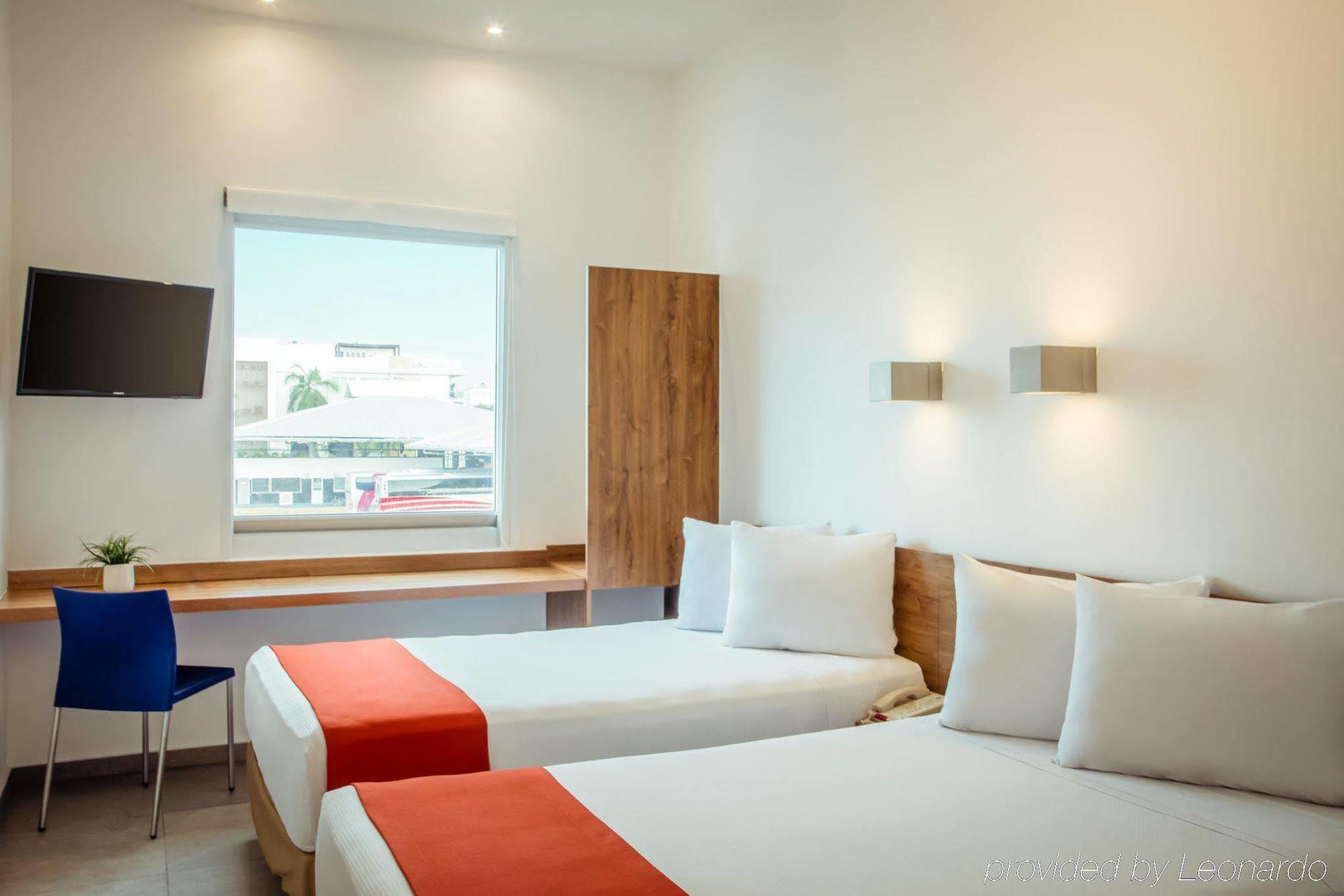 One Playa Del Carmen Hotel Exterior photo