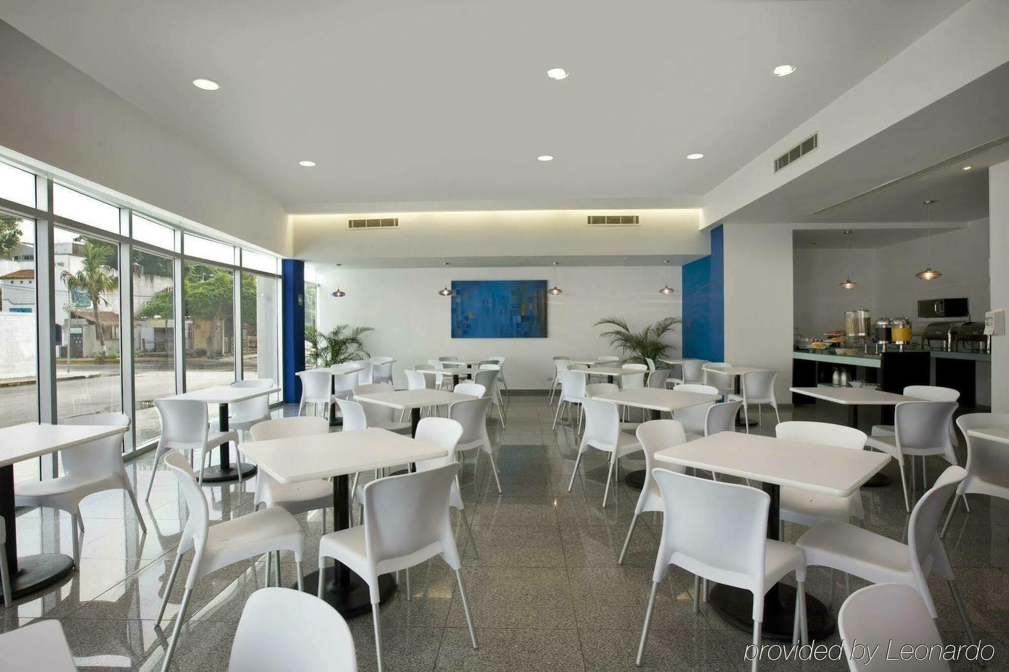 One Playa Del Carmen Hotel Exterior photo