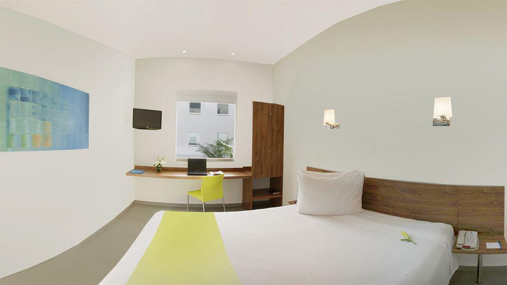 One Playa Del Carmen Hotel Room photo